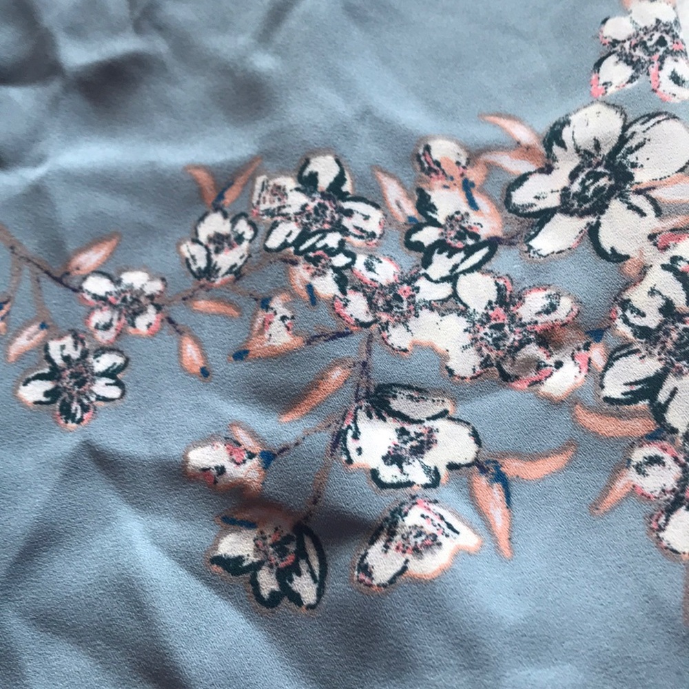 Blouse - Picture 4 of 4